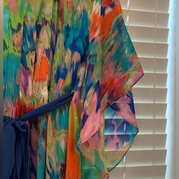 NEW designer multicolored flowy dress (knee length) - Picture 5 of 7